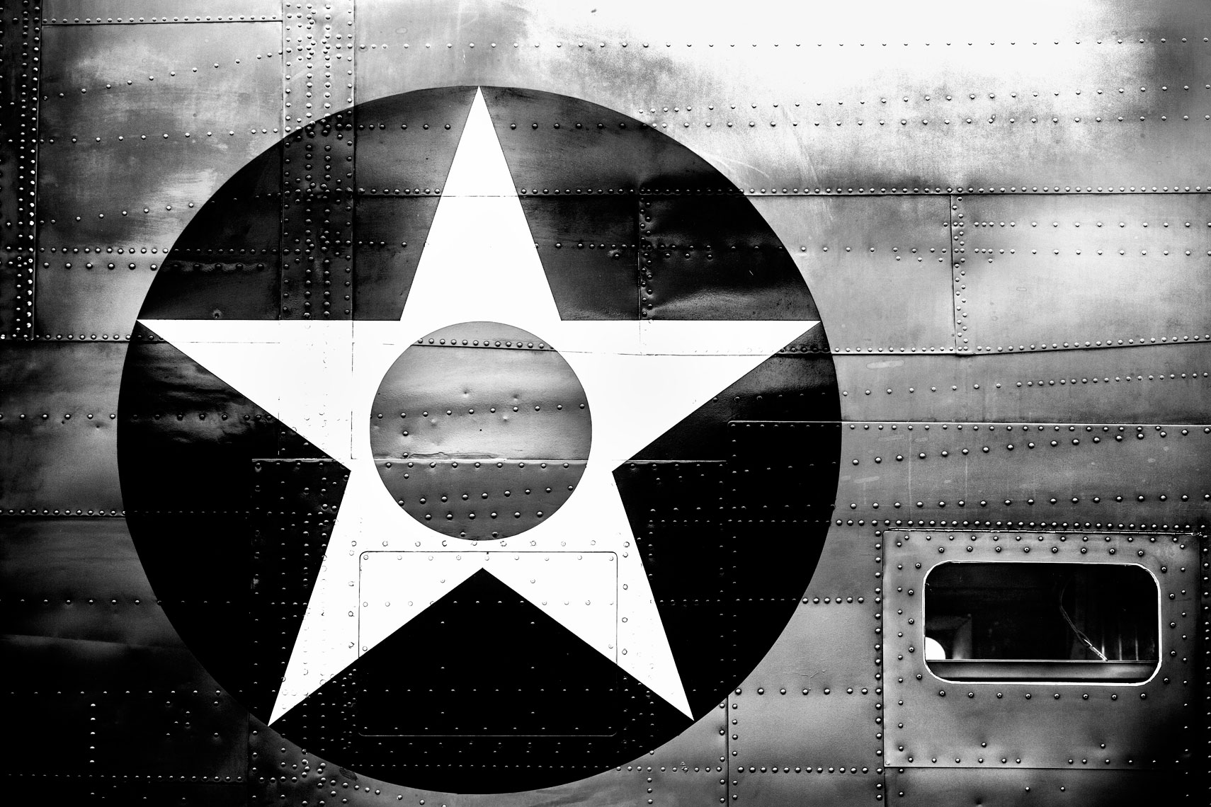 B24